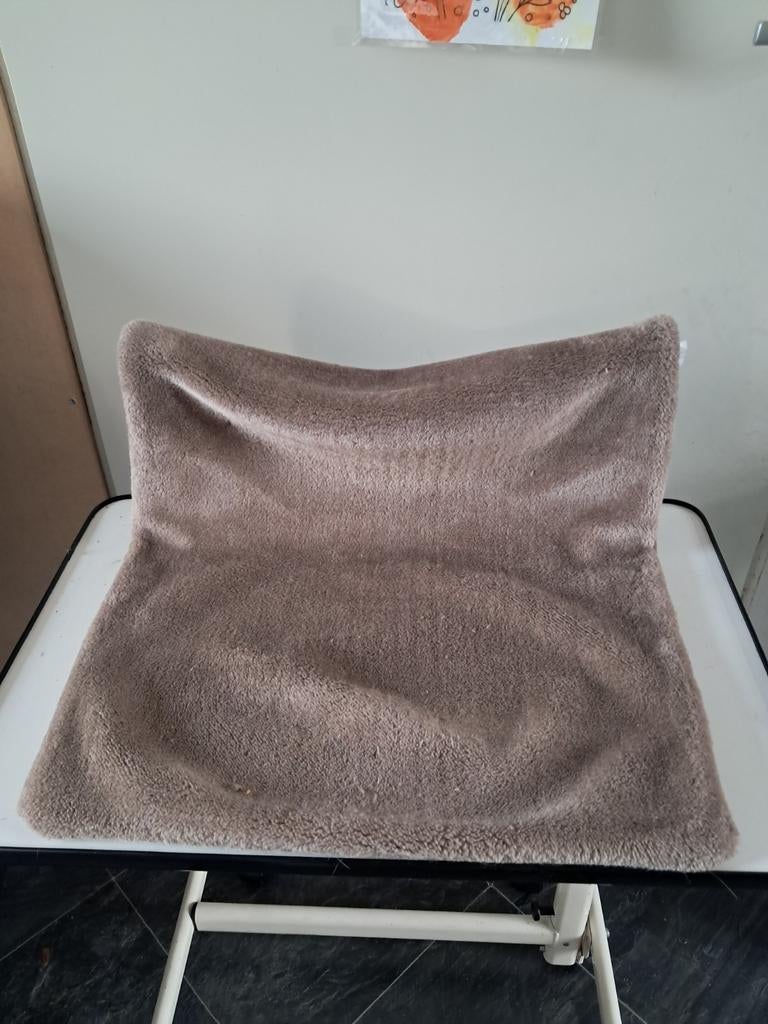 Radiatorhangmat taupe, Ophalen, Gebruikt