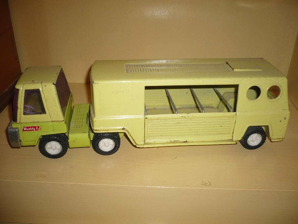 Mie18<> buddy l blikken veewagen, Verzenden