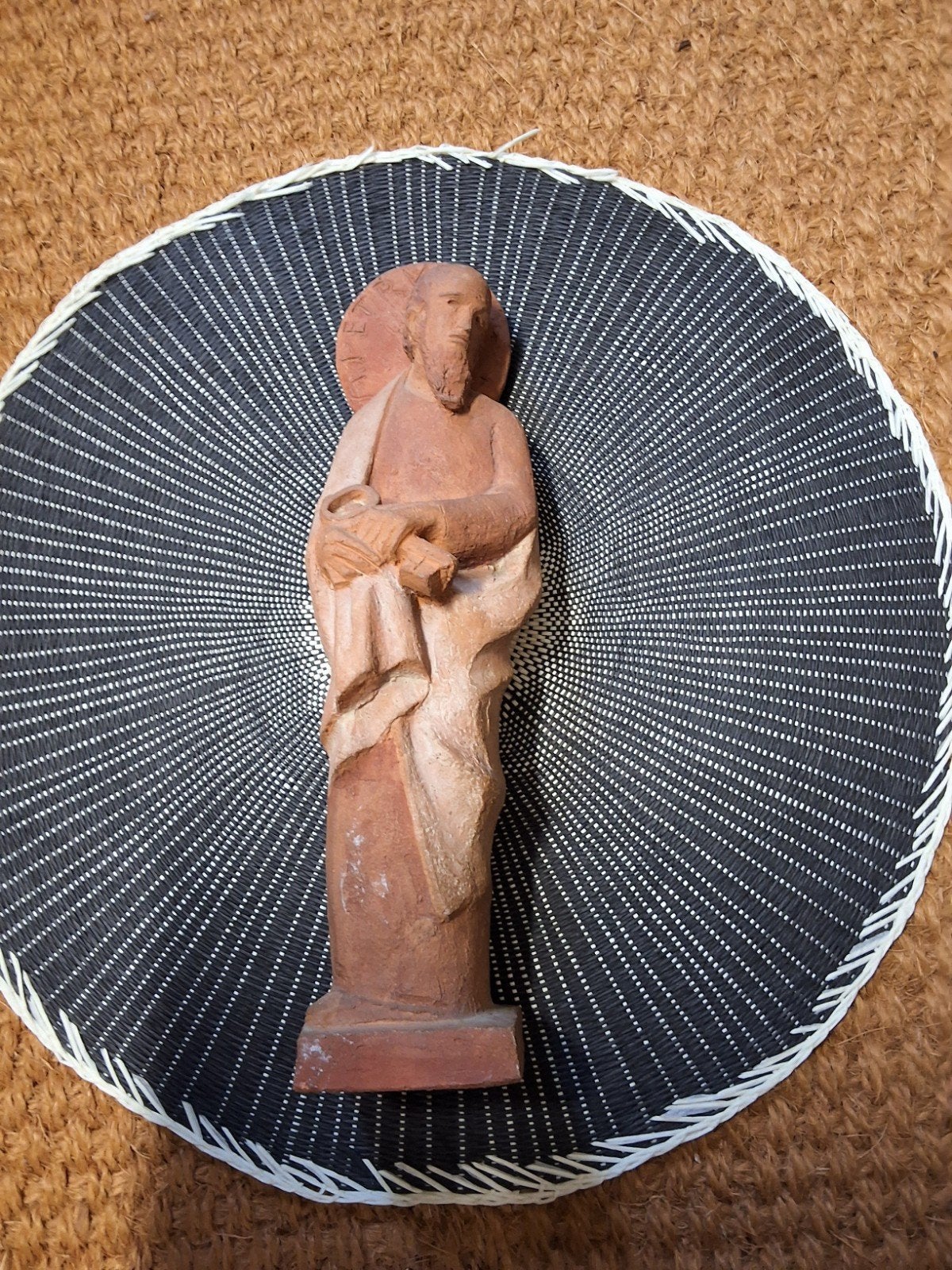 Terracotta beeldje Heilige Petrus, gesigneerd A. Winter, Antiek en Kunst, Ophalen of Verzenden
