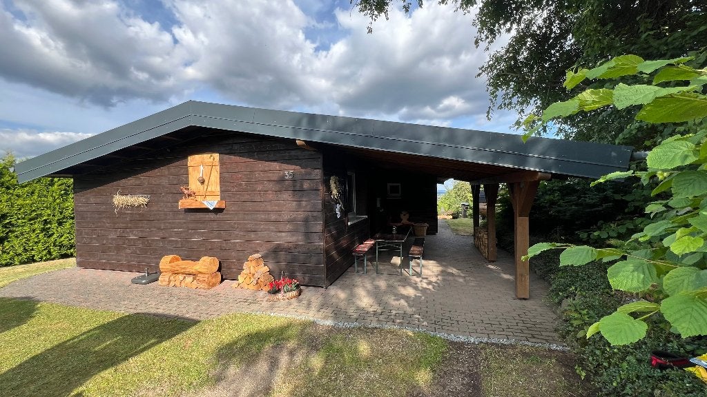 Te koop: sfeervol vakantiehuis in het Sauerland, Vakantie, In bos, 2 slaapkamers, Overige typen, Sauerland