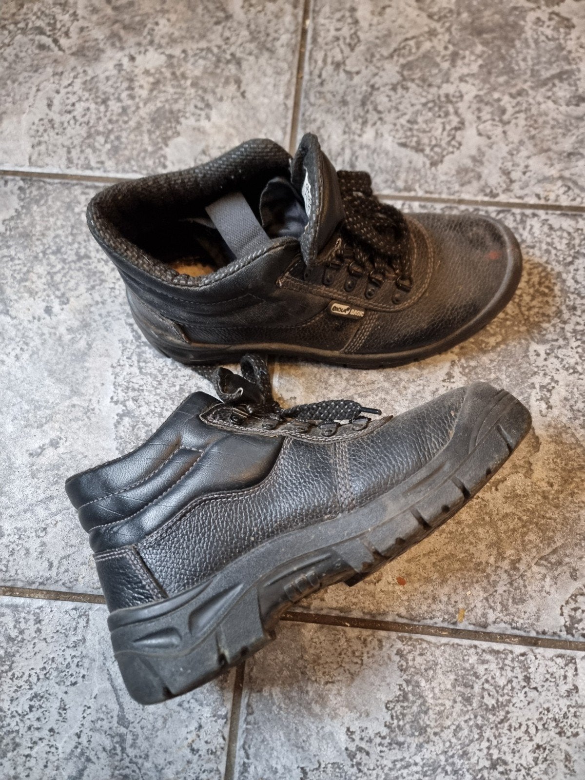 te koop werkschoenen, Ophalen of Verzenden, Zo goed als nieuw, Zwart, Werkschoenen