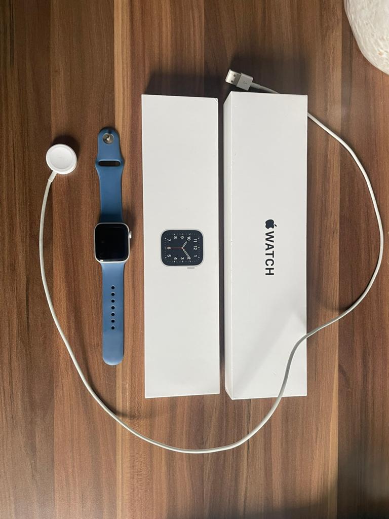Apple Watch, Gebruikt, IOS, Ophalen of Verzenden, Waterdicht