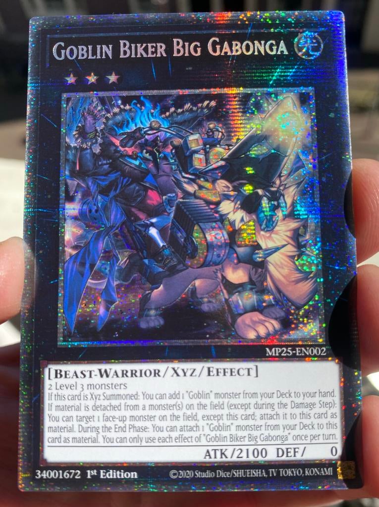 Yu-Gi-Oh! Goblin Biker Big Gabonga MP25 1st Starlight Rare !, Ophalen of Verzenden, Zo goed als nieuw, Losse kaart, Foil
