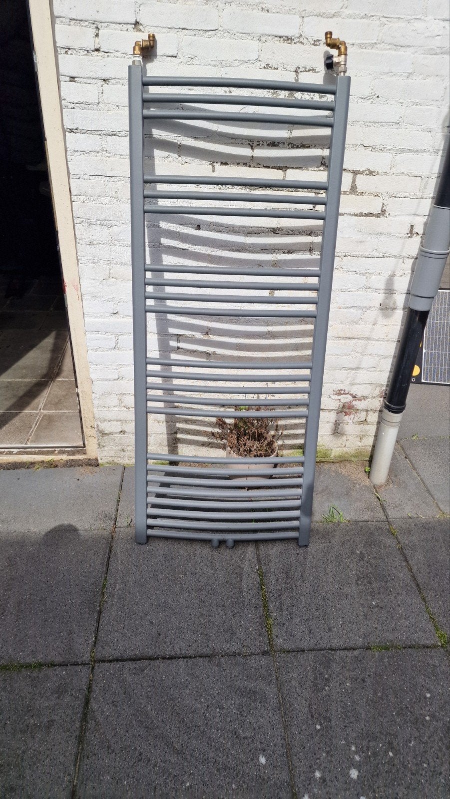 Grijze handdoekradiator, Ophalen, Radiator, Minder dan 60 cm, 80 cm of meer