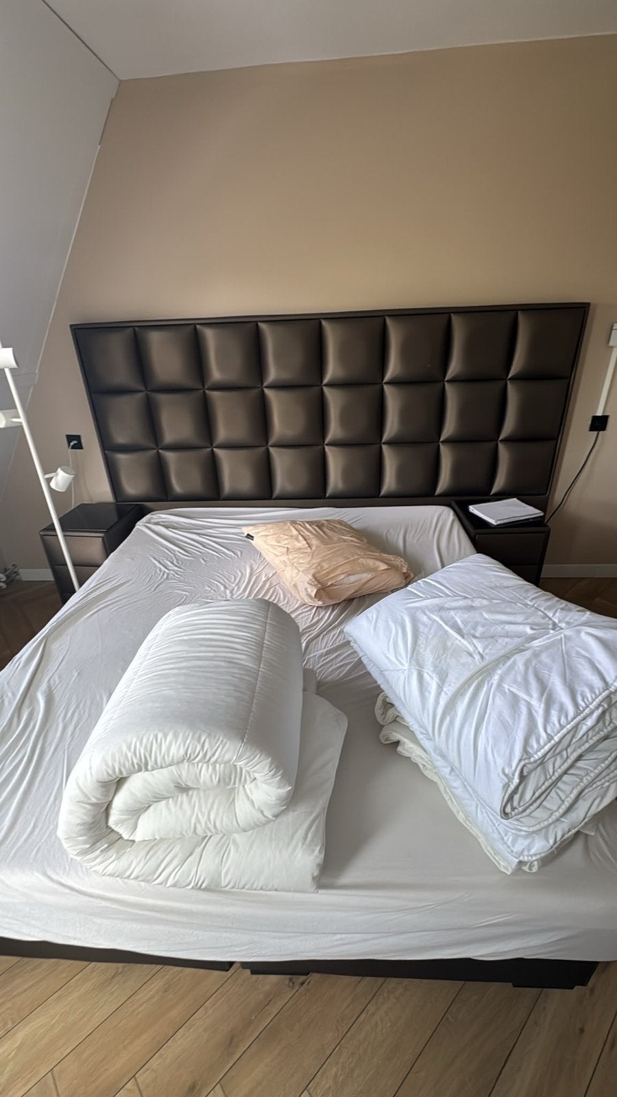Bed 180/200, Ophalen, Hoekbank, Vierpersoons of meer, 300 cm of meer