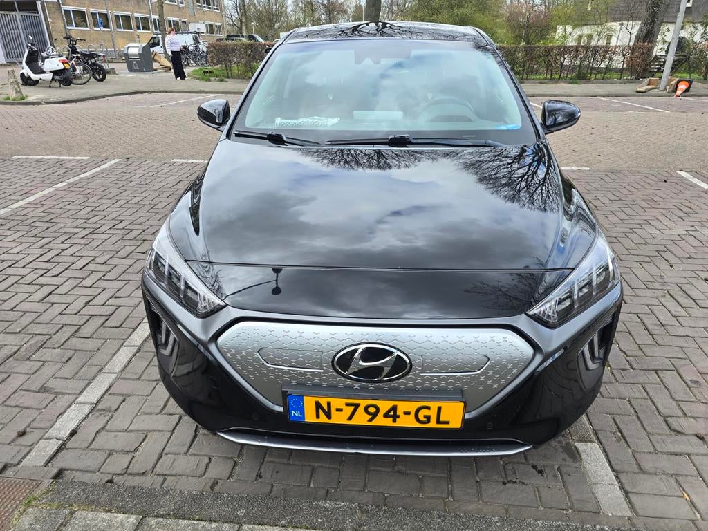 Hyundai IONIQ EV 136pk 93% SOH!, Auto's, Hyundai, Particulier, IONIQ, ABS, Achteruitrijcamera, Adaptive Cruise Control, Airbags