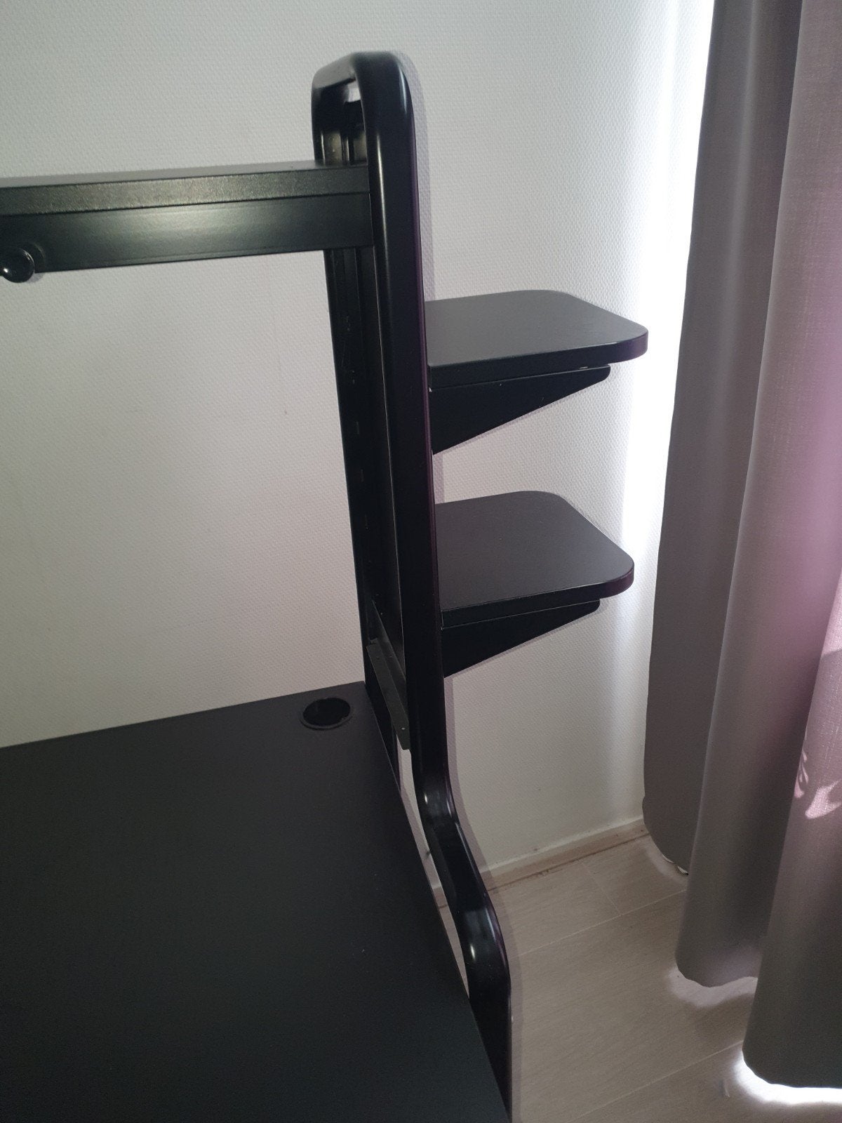game bureau  buro Fedde Ikea, Ophalen, Gebruikt
