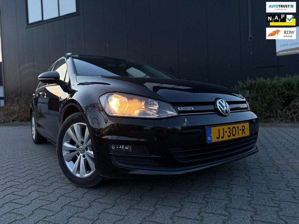 Volkswagen Golf Variant 1.0 TSI Connected Series, Auto's, Automatische klimaatregeling, Gebruikt, Euro 6, 1210 kg