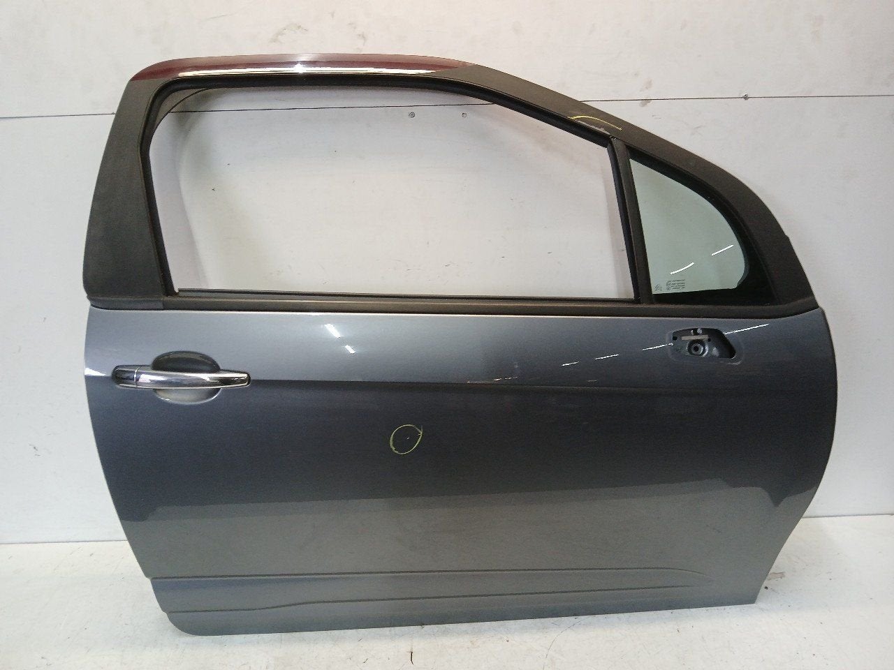 Portier rechts voor Citroën DS3, Onderdelen@venauto.nl, Van der Ven Autorecycling B.V., Gebruikt, Ettenseweg 76, 4706 PB Roosendaal, The Netherlands