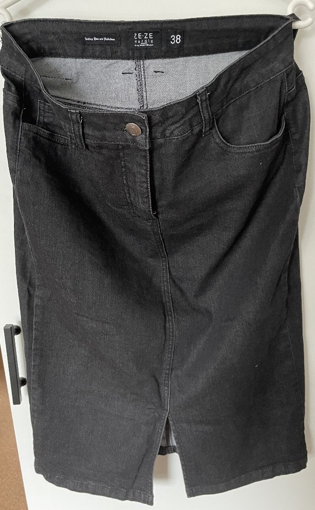 Zeze rok, zwart, als nieuw. maat L, spijkerstof, Kleding | Dames, ZeZe, Zwart, Maat 42/44 (L), Ophalen of Verzenden