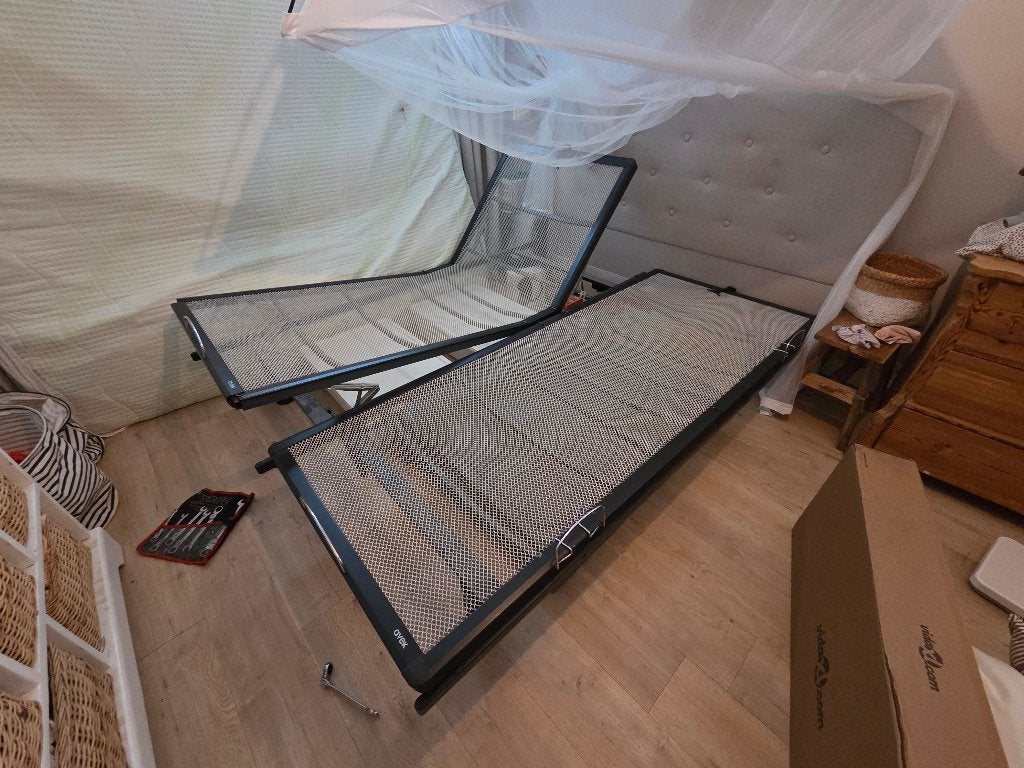 spiraalbodem avek verstelbaar 180x220 of 90x220, Huis en Inrichting, Ophalen, Gebruikt, Tweepersoons, Bedbodem