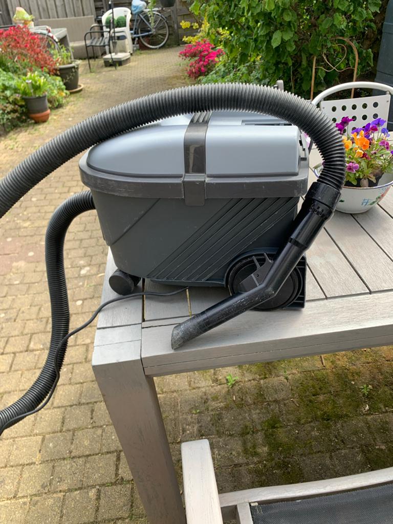 Nilfisk UZ 934 Industriële Stofzuiger - Krachtig en Betrouwb, Zo goed als nieuw, Industriële stofzuiger, 2000 watt of meer, Ophalen