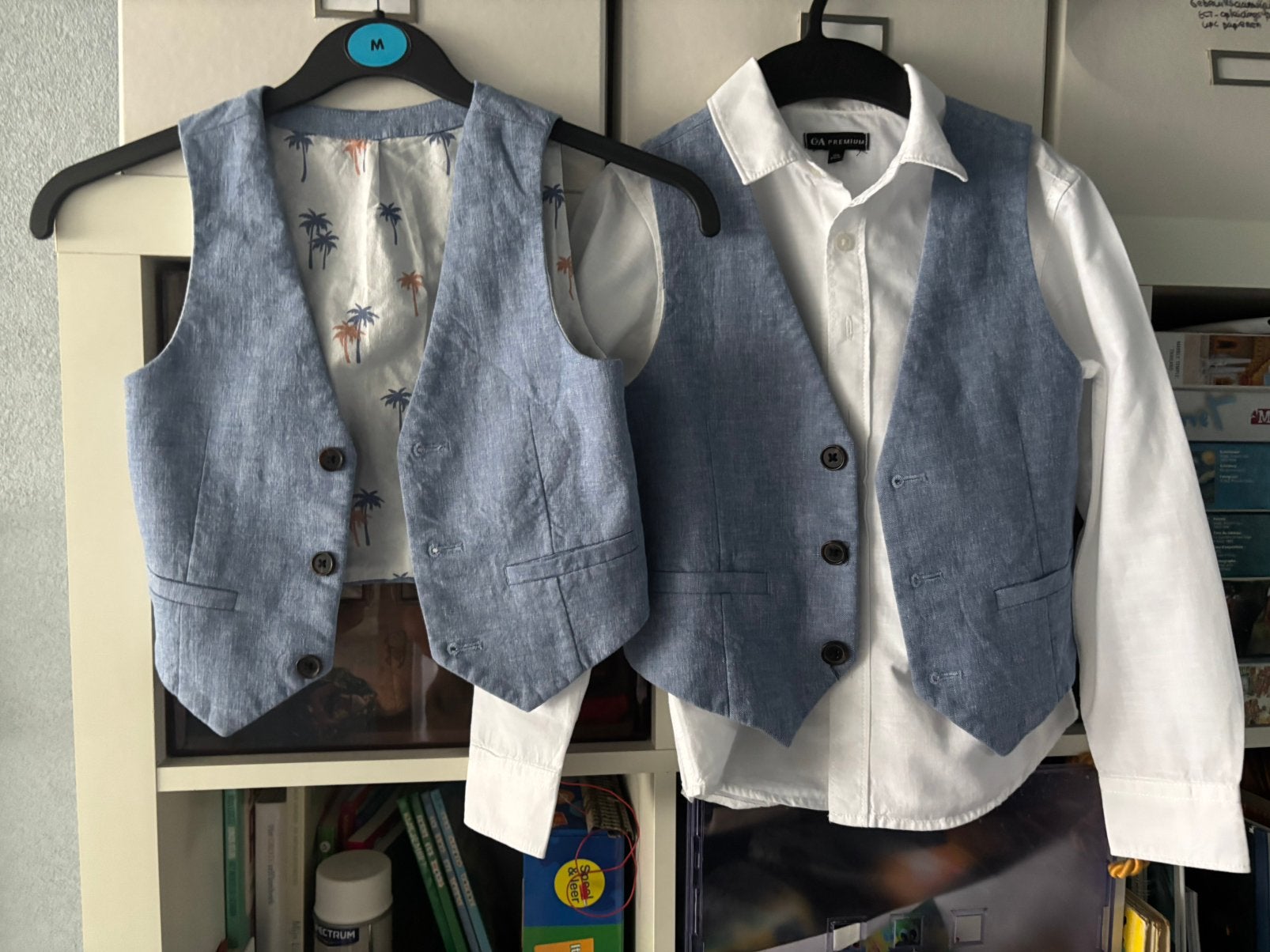 2 mooie gilets en overhemd, Ophalen of Verzenden, Zo goed als nieuw, Jongen, Overhemd of Blouse