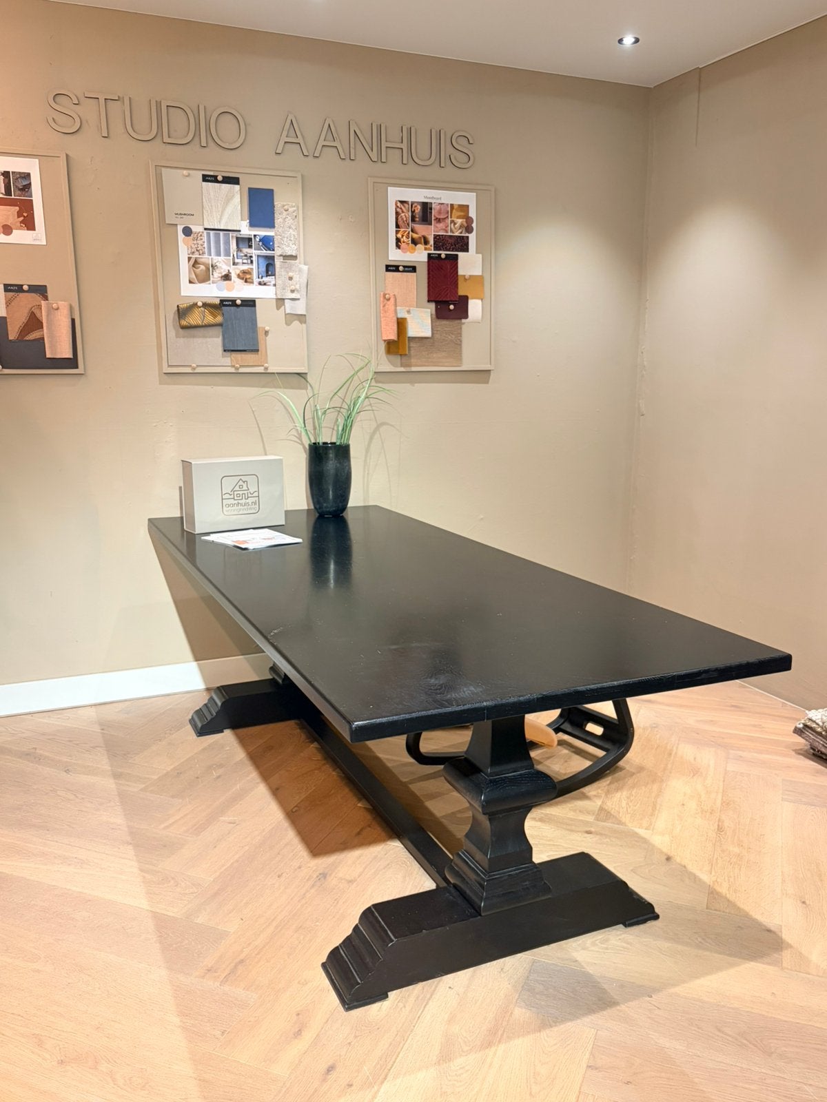Zwarte robuuste eettafel 240x100cm, Ophalen, Eikenhout, 200 cm of meer, 50 tot 100 cm