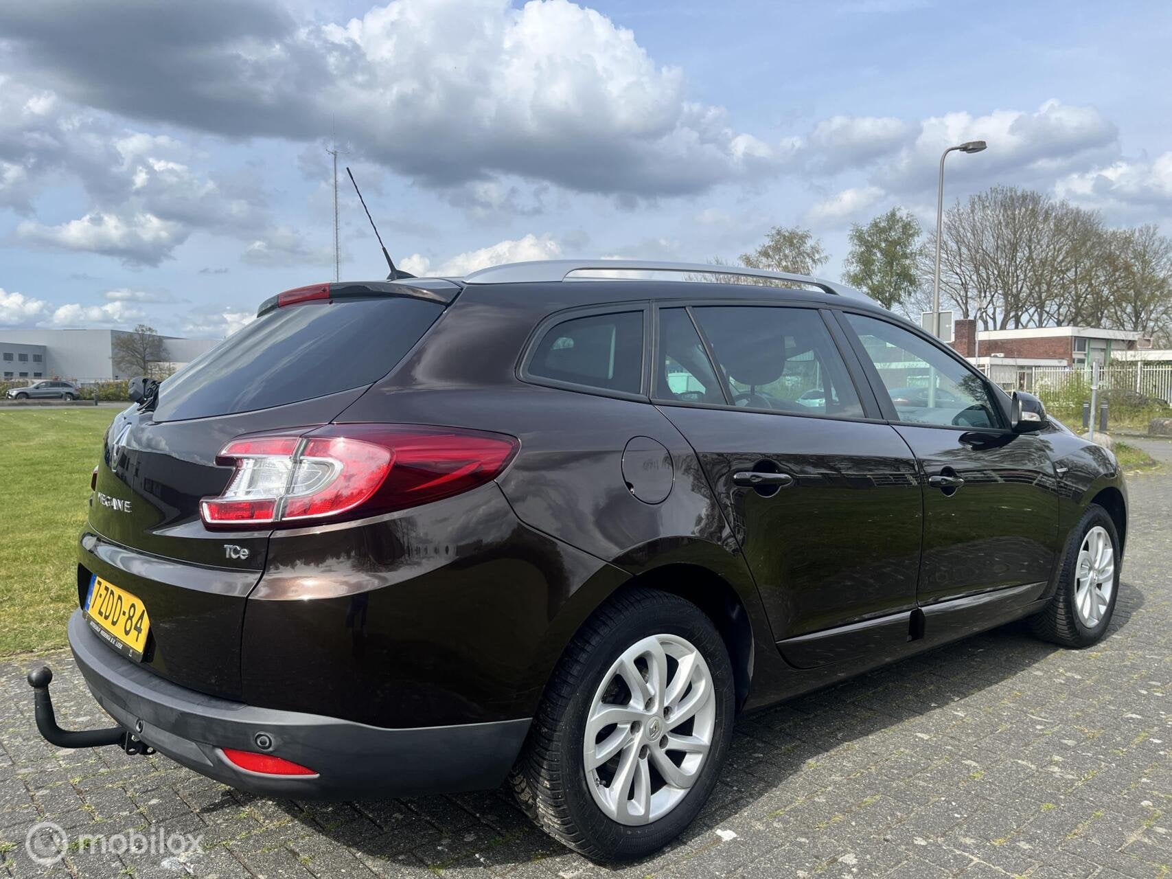 Renault Megane Estate 1.2 TCe Limited / Navi / Cruise / Trek, Auto's, Voorwielaandrijving, Euro 5, Gebruikt, 4 cilinders