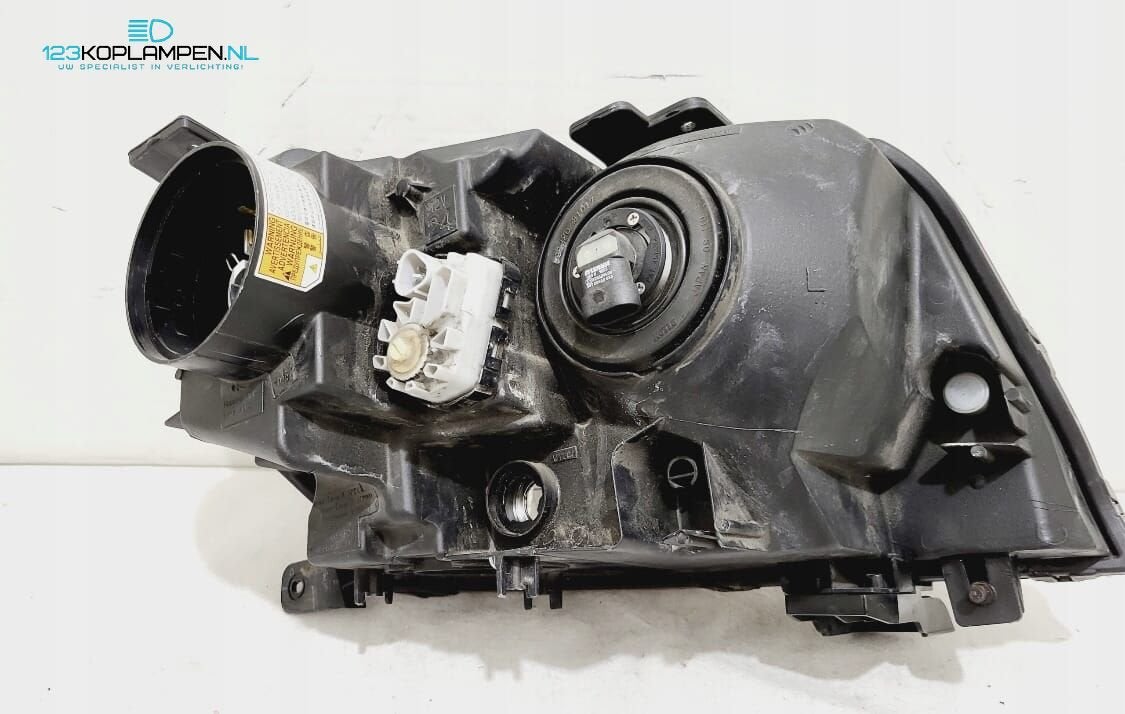 (J3) Suzuki Grand Vitara II Bi Xenon koplamp links rechts, Gebruikt, -, -, Ophalen of Verzenden