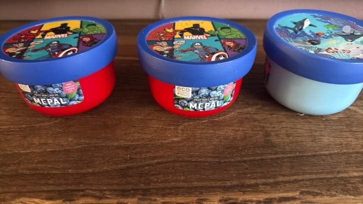 Mepal fruitbox 300ML NIEUW, Ophalen of Verzenden, Zo goed als nieuw