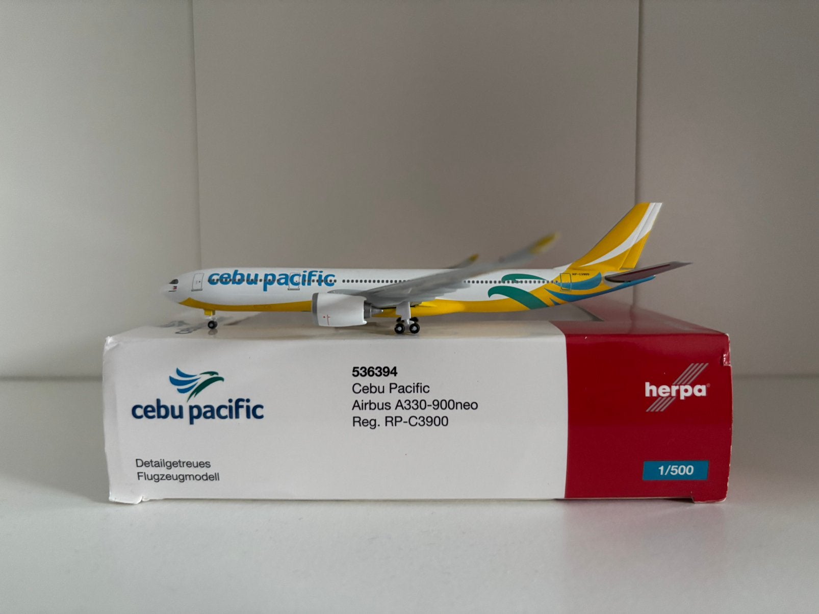 Herpa 536394 Cebu Pacific Airbus A330-900neo 1:500, Ophalen of Verzenden, Zo goed als nieuw, Schaalmodel