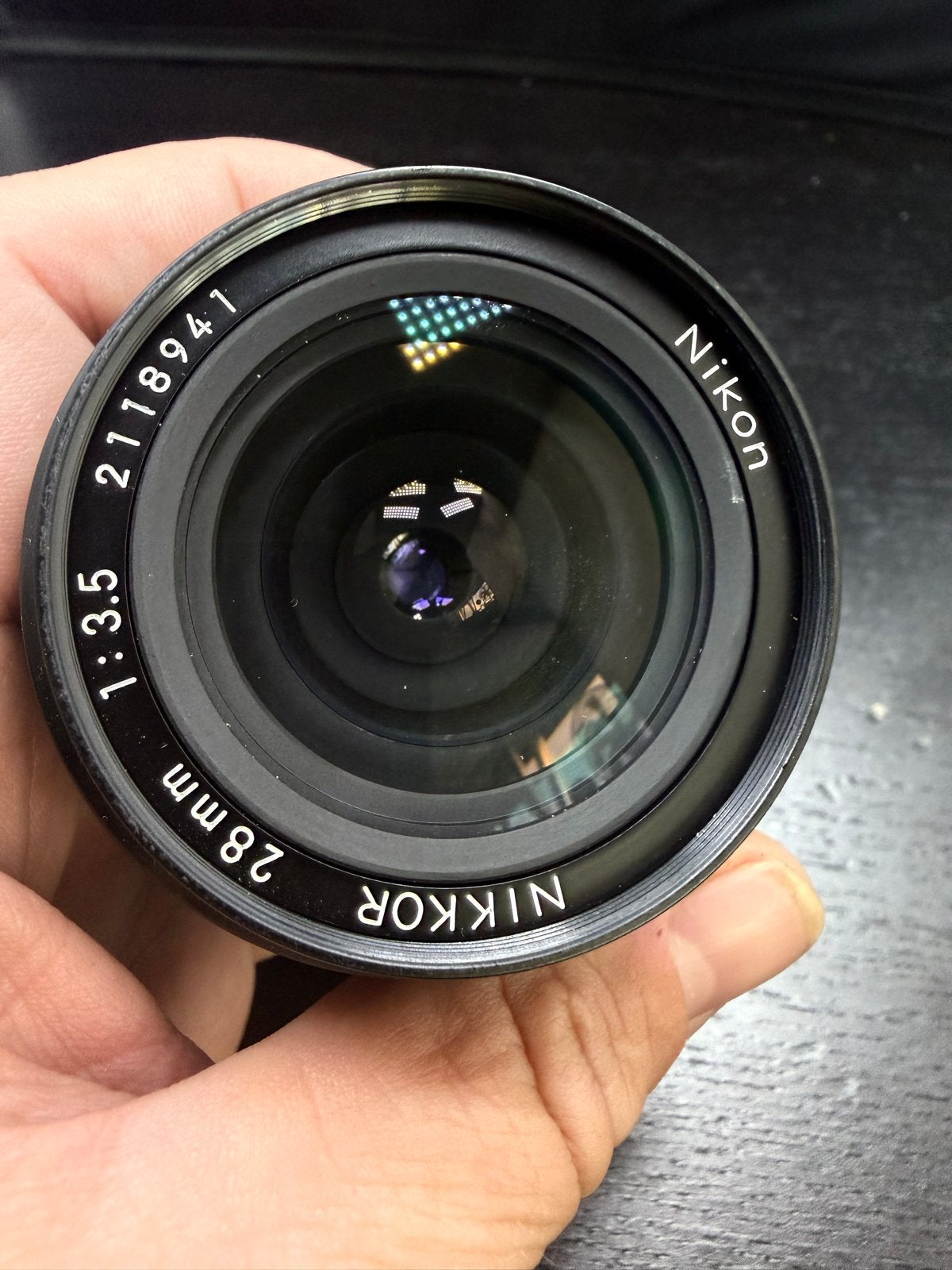 Nikon Nikkor 28mm 1:3.5 lens met koker, Gebruikt, Ophalen of Verzenden, S, V