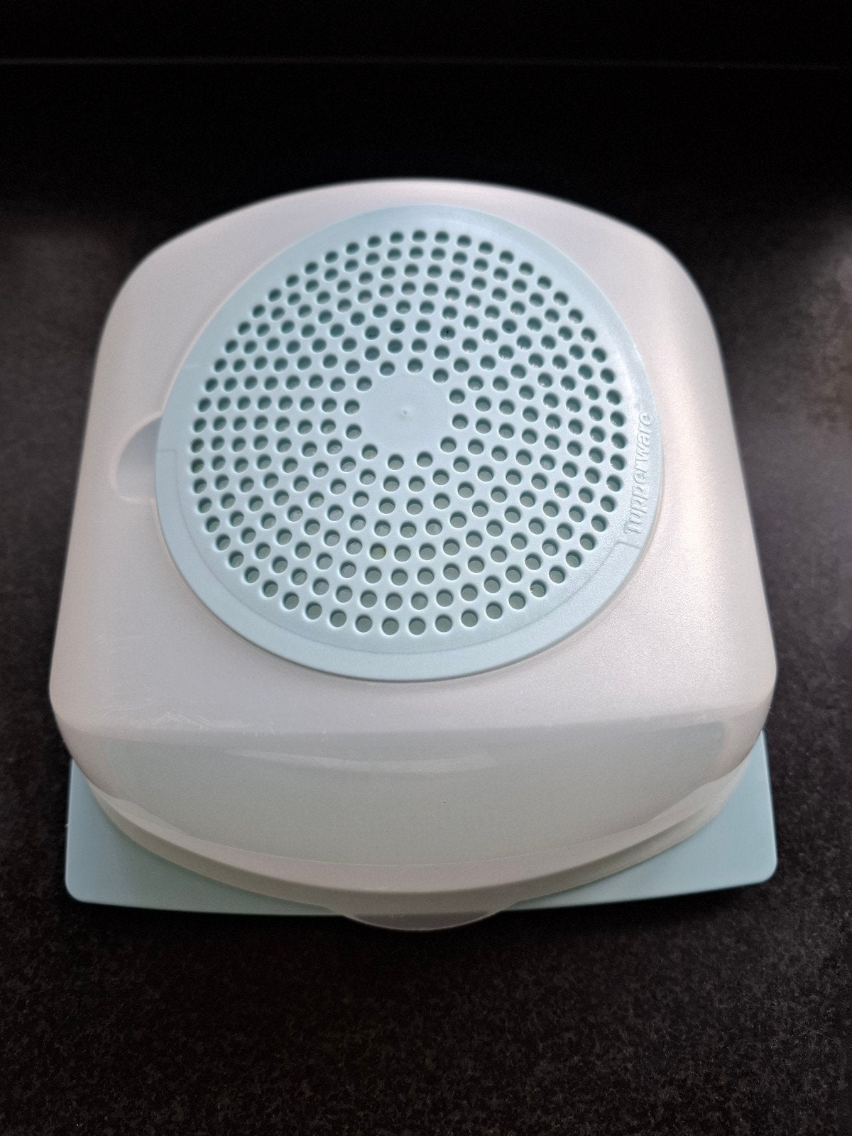 Tupperware kaasdoos - 20x20 cm, Gebruikt, Overige kleuren, Bewaardoos, Ophalen of Verzenden