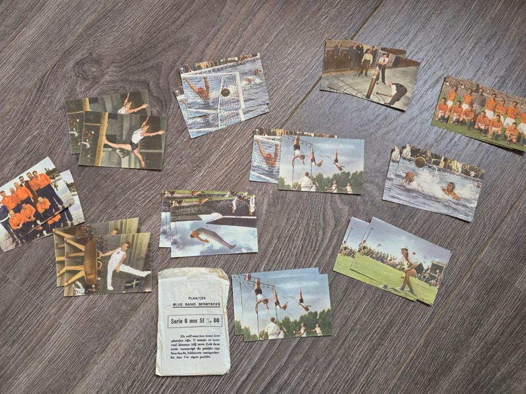 Blue Band sportboek compleet zakje Serie 6 NOS 51 tm 60, Ophalen of Verzenden, Zo goed als nieuw, Balsport