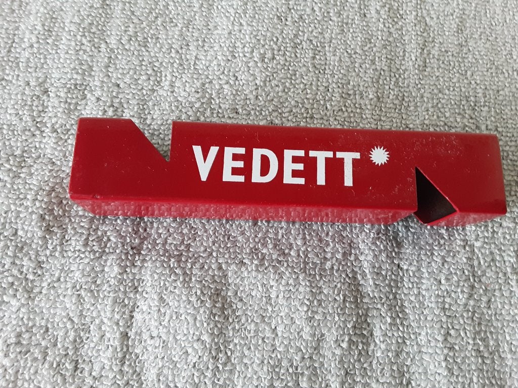 VEDETT flesopener, Verzamelen, Biermerken, Ophalen of Verzenden, Zo goed als nieuw, Flesopener, Overige merken