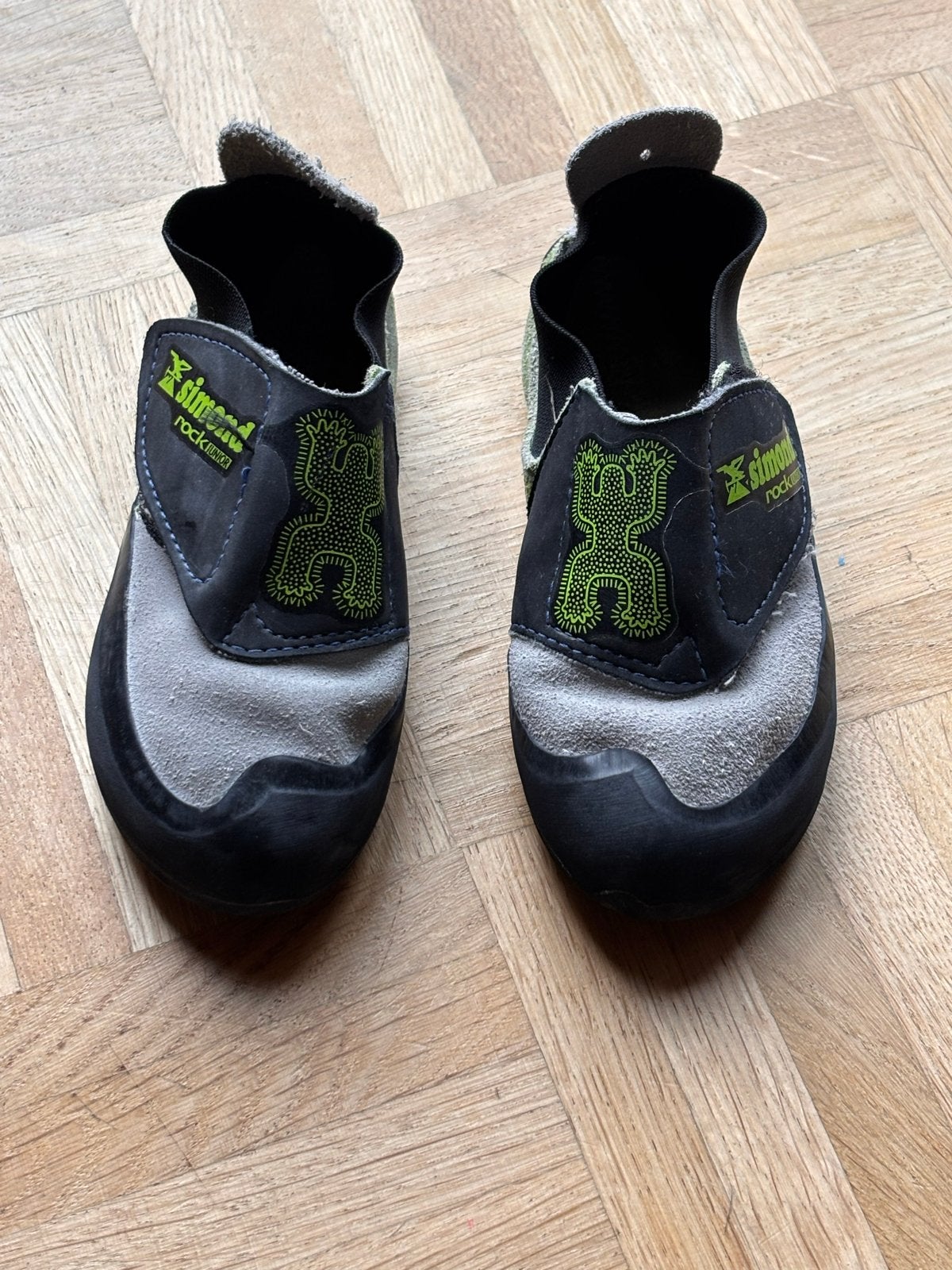 Simond Rock Junior Klimschoenen Maat 28 - Gebruikt maar Netj, Ophalen of Verzenden, Gebruikt, Klimsportschoenen