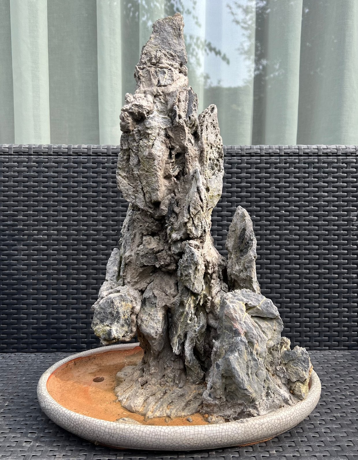 Bonsai schaal met rots 39x25x4,7 inclusief rots 55 cm., Tuin en Terras, Ophalen, Zo goed als nieuw, Overige vormen, Aardewerk