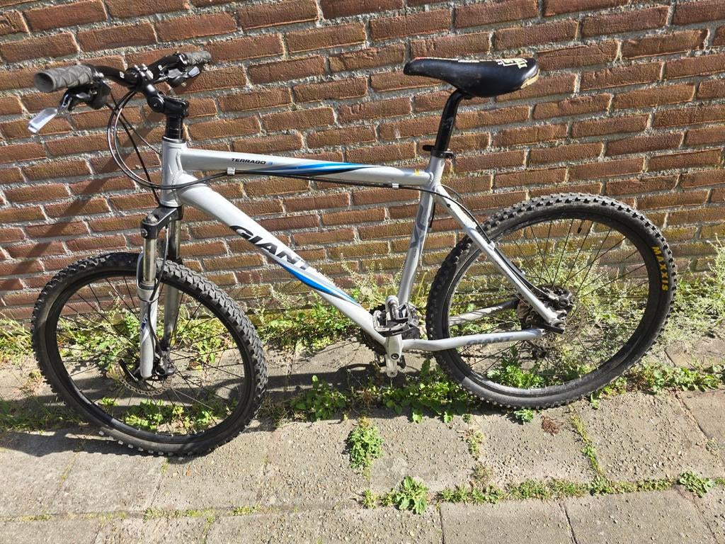 Giant Terrago Mountainbike - Shimano Deore wielmaat 28 inch, Fietsen en Brommers, Fietsen | Mountainbikes en ATB, Ophalen of Verzenden