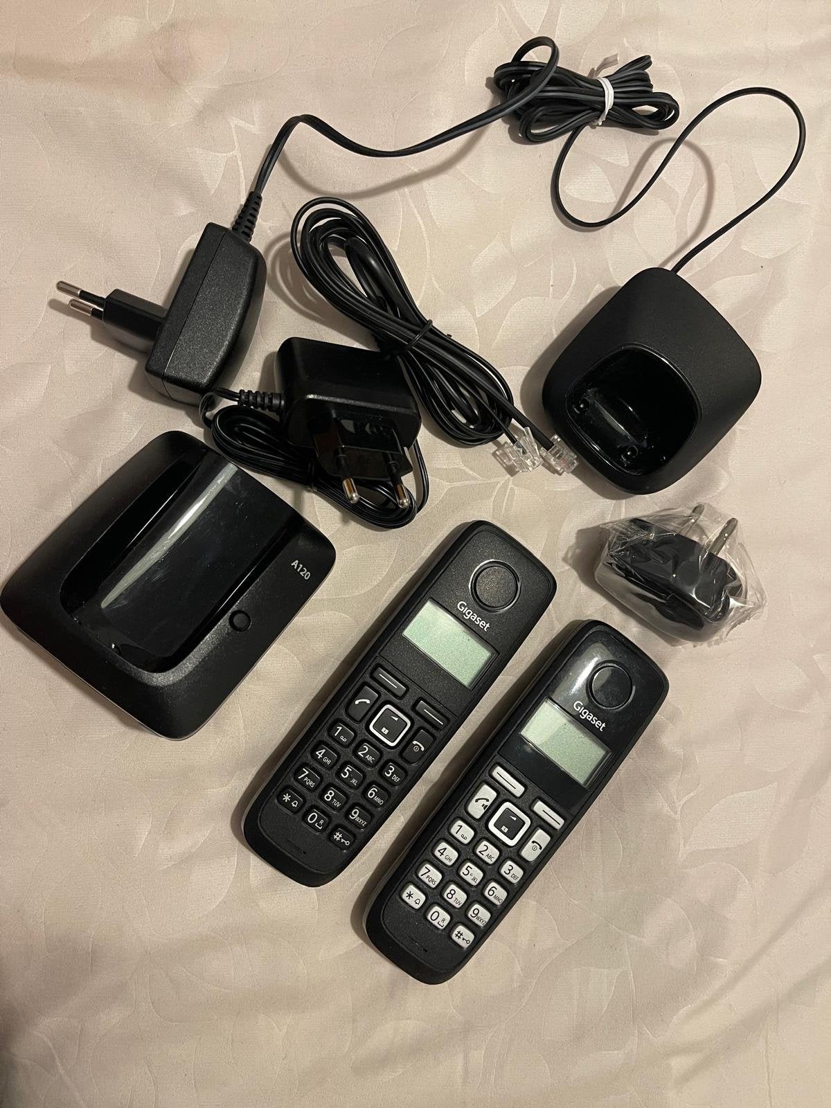Gigaset A120 Duo draadloze telefoons met basisstation, Telecommunicatie, Vaste telefoons | Handsets en Draadloos, Ophalen of Verzenden