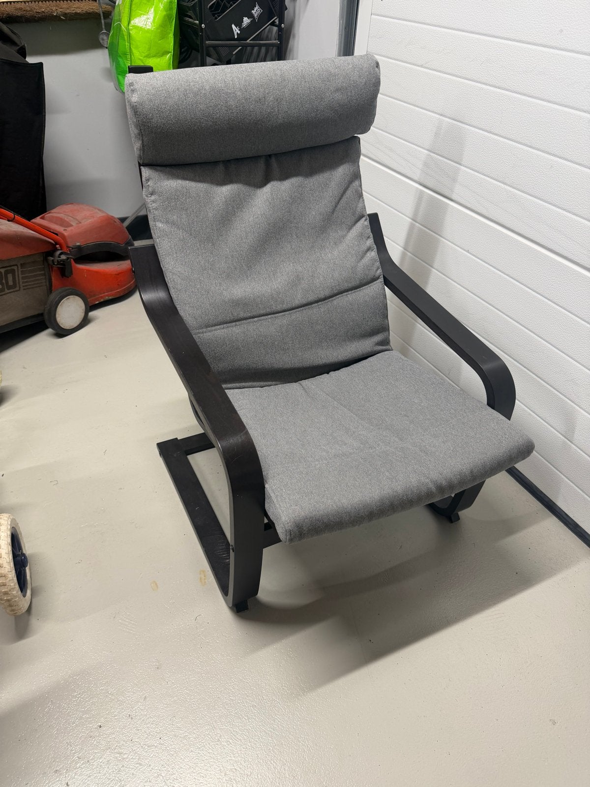 IKEA POÄNG fauteuil - zwartbruin/Gunnared donkergrijs, Gebruikt, 75 tot 100 cm, Ophalen of Verzenden, 50 tot 75 cm