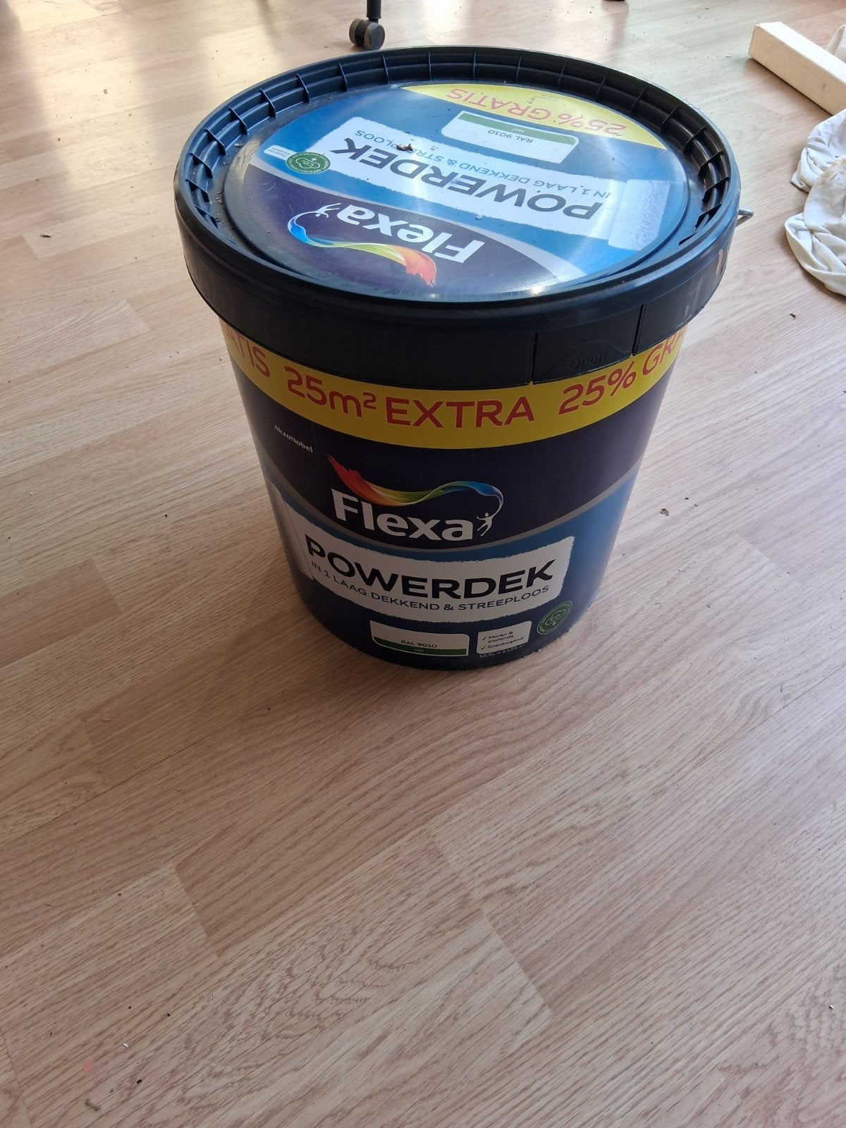Nieuwe, ongeopende Flexa Powerdek verf 2 emmers 12, 5 liter, Ophalen, Wit, Nieuw, Verf