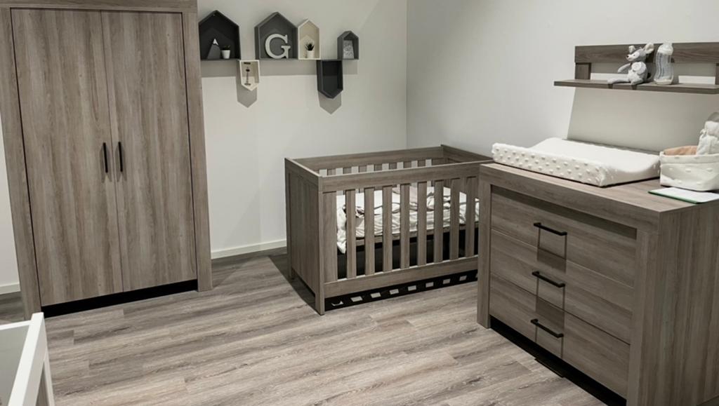 TWF Ledikant 60x 120- Commode - Hanglegkast Golf+ babymatras, Ophalen, Zo goed als nieuw, Jongetje of Meisje