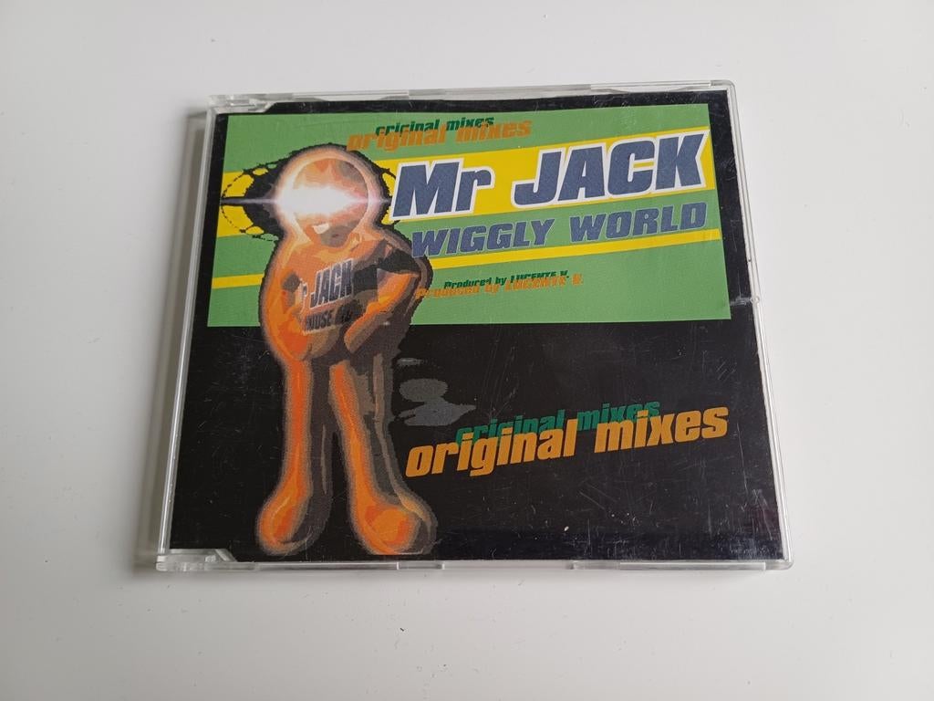 Mr.Jack-Wiggly world, Verzenden