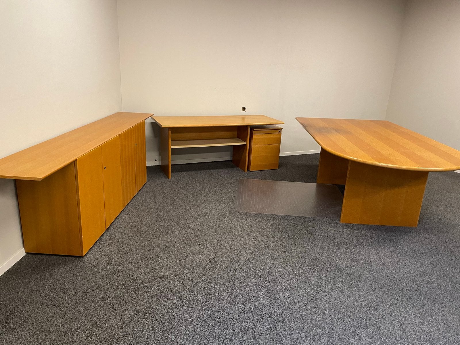 Houten bureau en kast combinatie - Gebruikt, Ophalen, Opbergruimte, Gebruikt, Hout