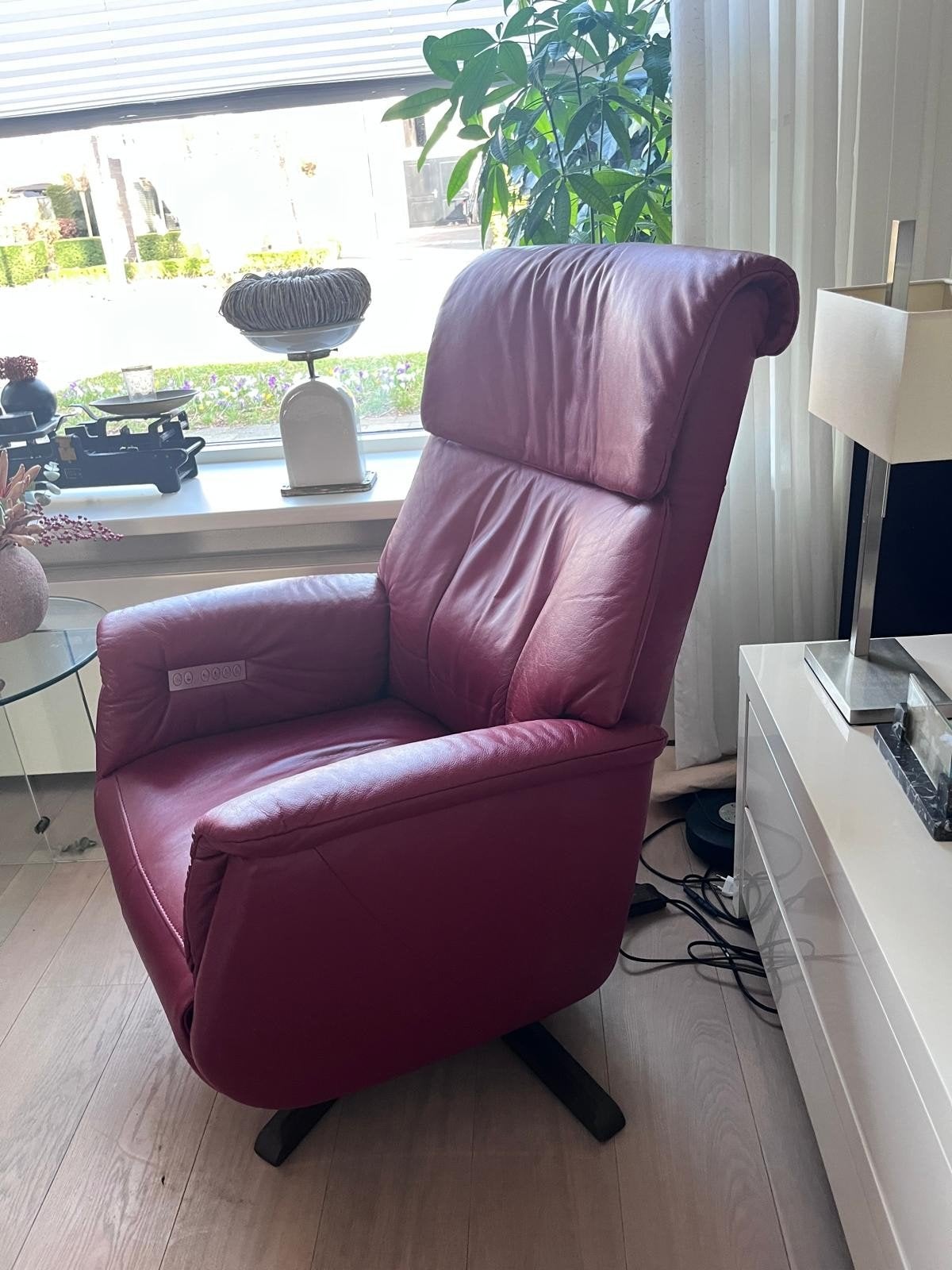 Prominent sta-op stoel, Huis en Inrichting, Fauteuils, Ophalen, Zo goed als nieuw, Minder dan 75 cm, 50 tot 75 cm