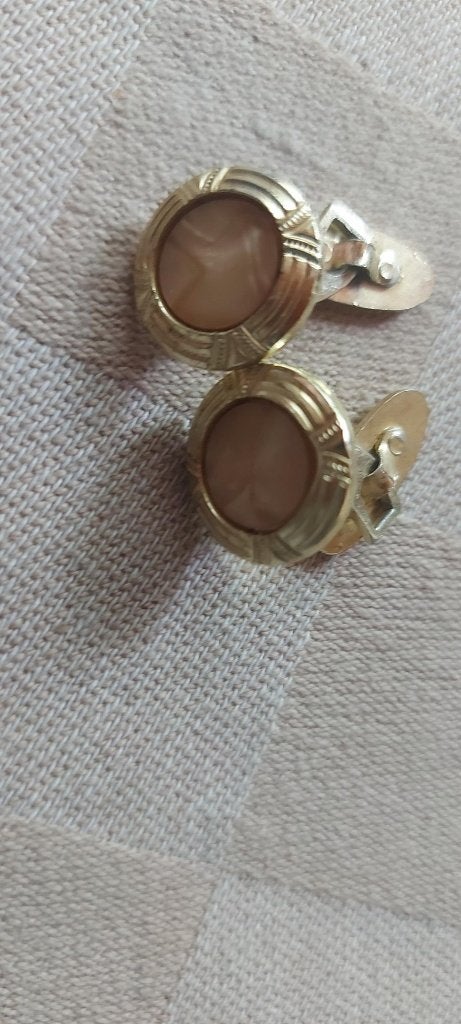 manchet knopen manchetknopen met steentjes er in, Ophalen of Verzenden, Zo goed als nieuw, Overige materialen