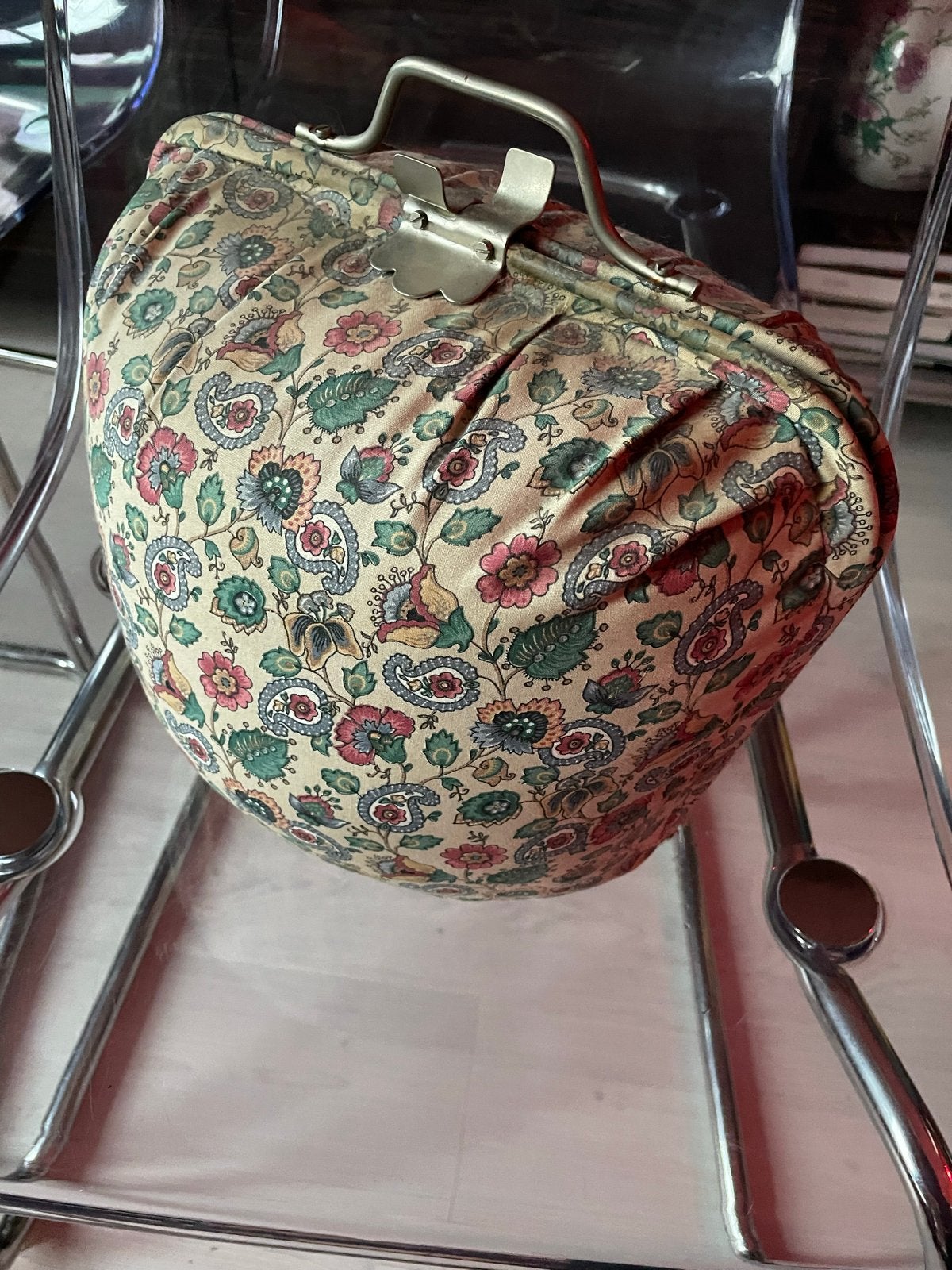 Vintage Theemuts met Bloemenprint, Ophalen