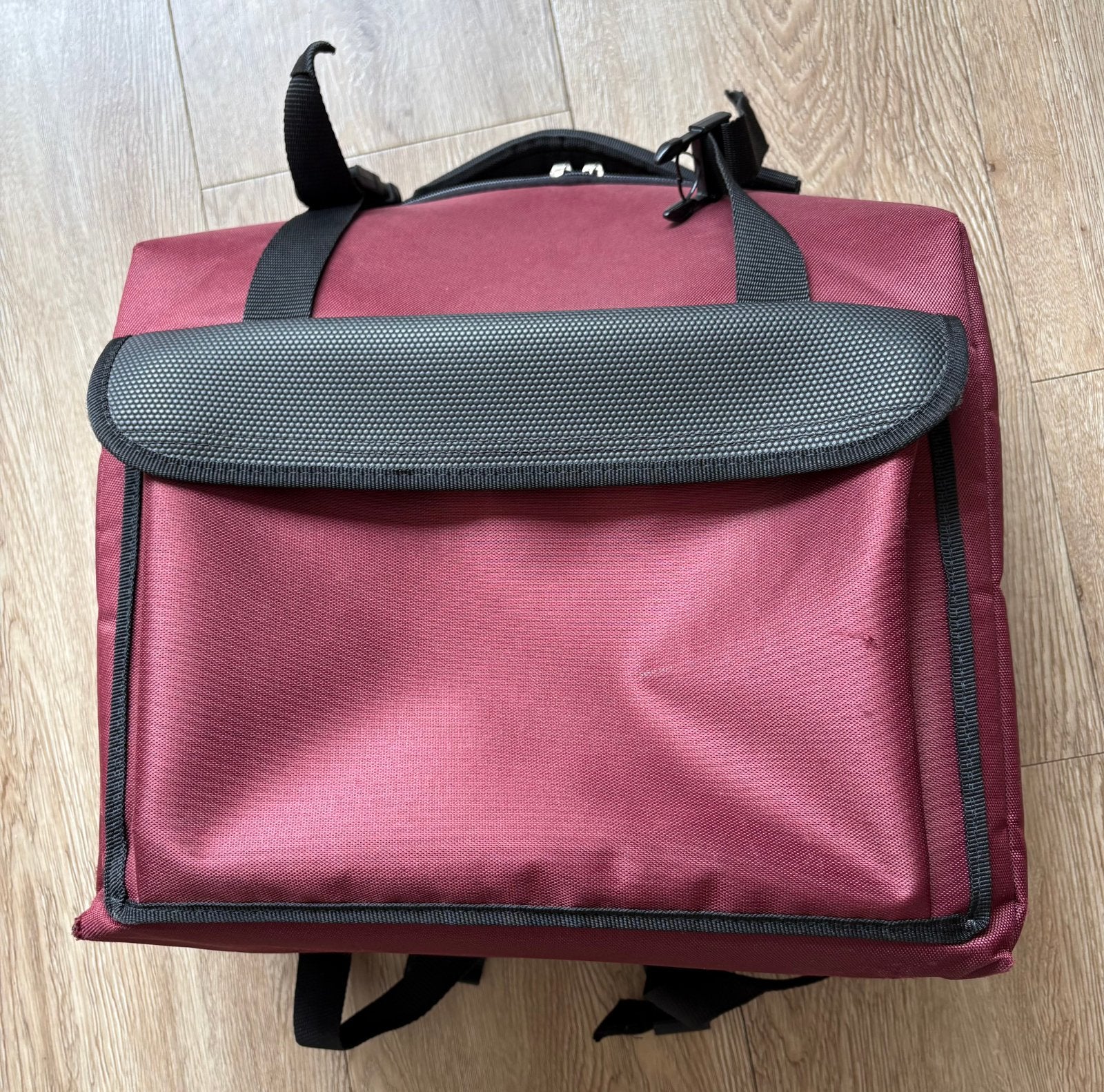 Royale rugtas voor trekzak of kleine accordeon met voorvak, Sieraden, Tassen en Uiterlijk, Gebruikt, 25 tot 40 cm, 30 tot 45 cm