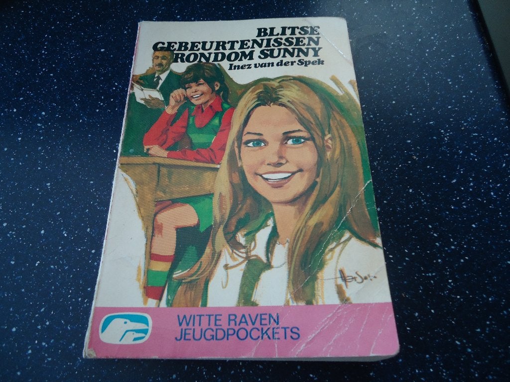 blitse gebeurtenissen rondom sunny, Boeken, Ophalen of Verzenden, Zo goed als nieuw, Inez van der spek, Non-fictie
