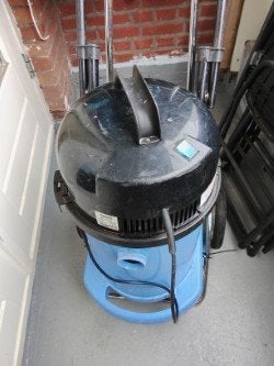 water zuiger, Doe-het-zelf en Verbouw, Reinigingsmachines, Ophalen of Verzenden, Gebruikt, Waterstofzuiger