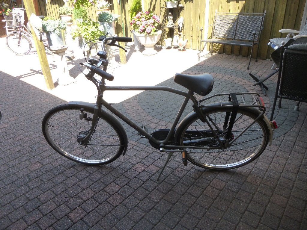 tekoop 2 fietsen 1dames en 1 heren zie foto, Fietsen en Brommers, Fietsen | Dames | Damesfietsen, 50 tot 53 cm, Ophalen, Gebruikt