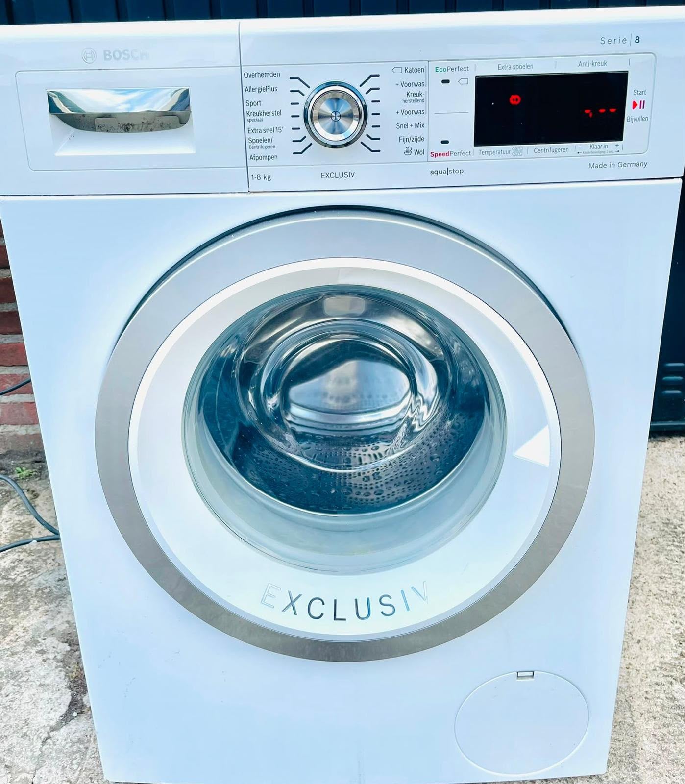 Foto 3 van Mooie & Bosch Home Serie8 Wasmachine 8Kg top staat A+++!