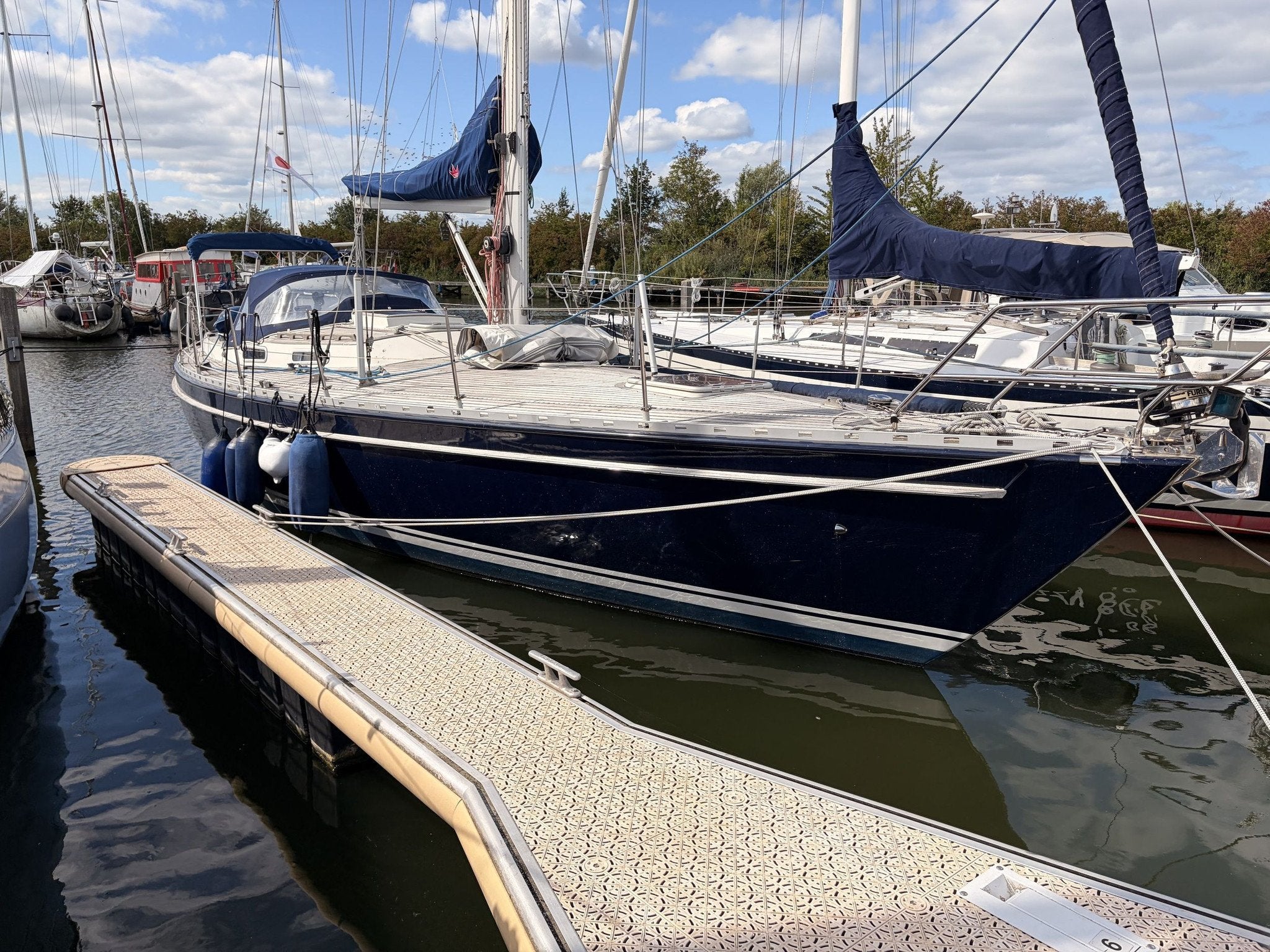 Breehorn 37, Gebruikt, Polyester, Diesel