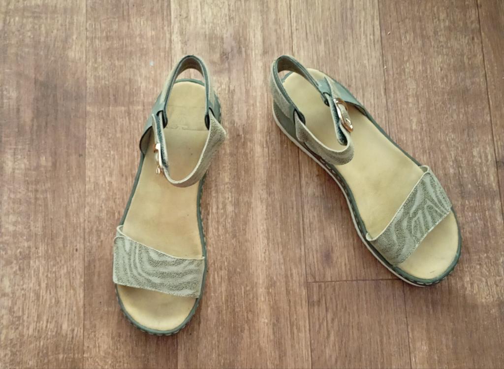 RIEKER leren sandalen , maat 41 , 1x aangehad, Ophalen of Verzenden, Zo goed als nieuw, Sandalen of Muiltjes