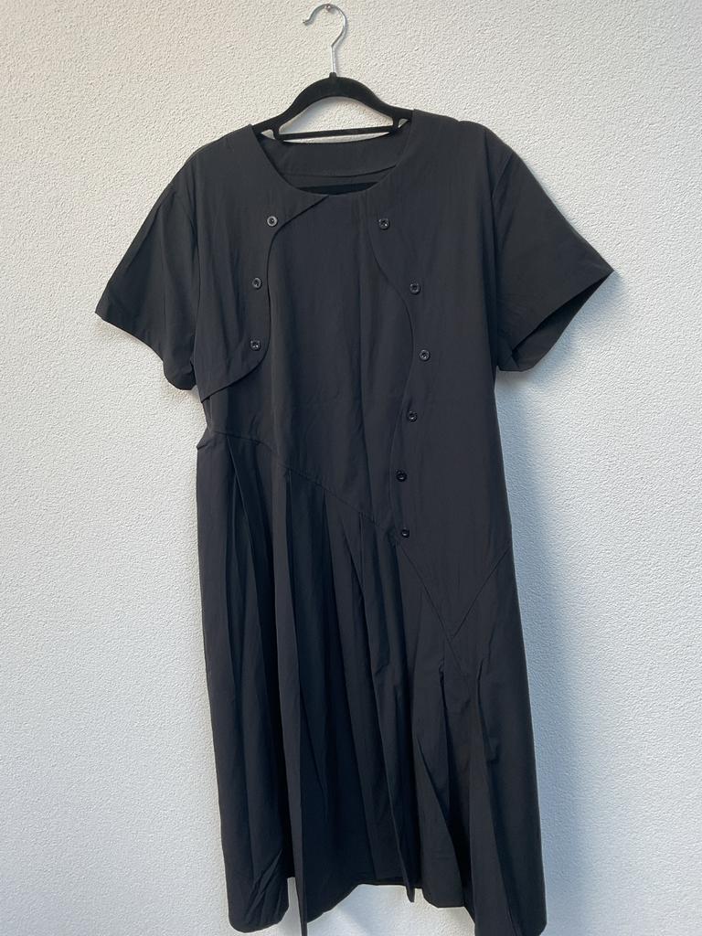 Nieuw diepzwart travel stof jurk maat 48, Ophalen of Verzenden, Nieuw, Zwart
