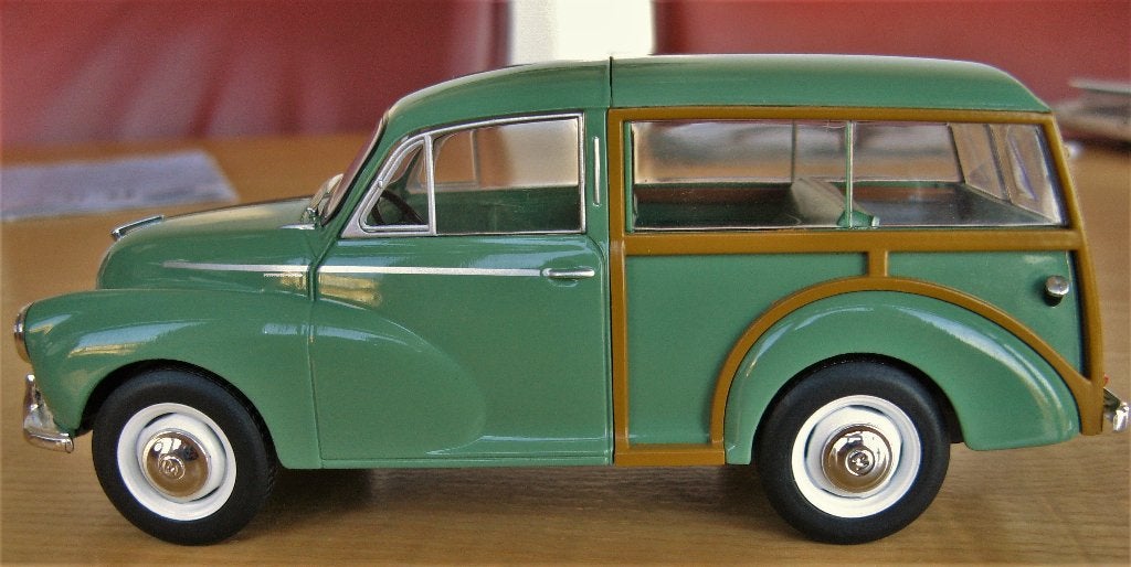 Erg mooie MORRIS MINOR TRAVELLER woody model 1/24 metaal, Ophalen of Verzenden, Nieuw, Auto, Overige merken