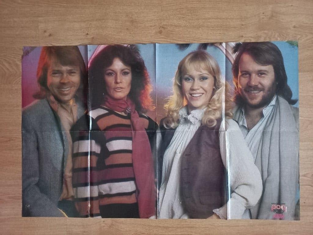 ABBA & KISS, Verzamelen, Ophalen of Verzenden, Gebruikt, Boek, Tijdschrift of Artikel