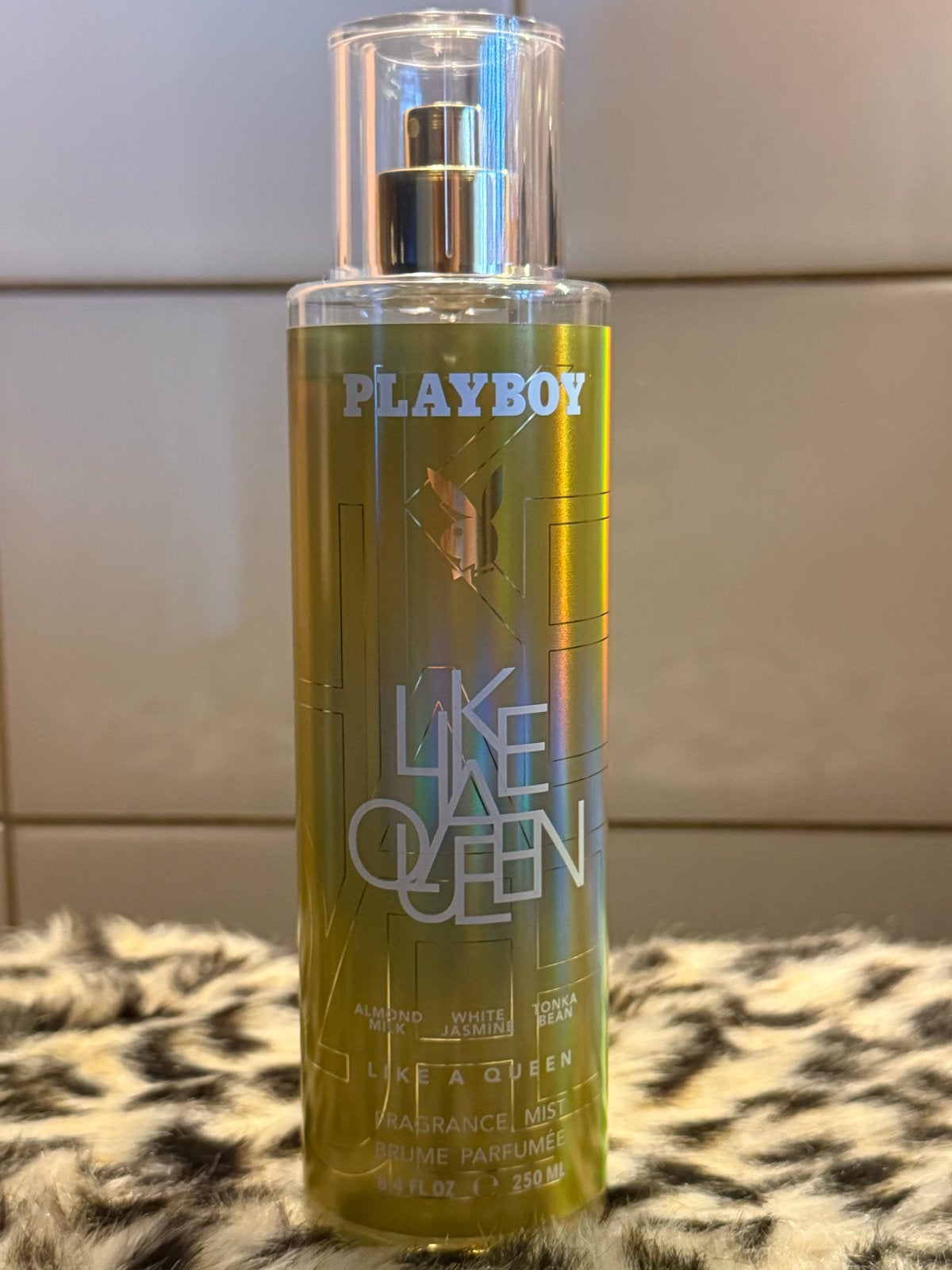Playboy Like A Queen Fragrance Mist 250ml, Ophalen of Verzenden, Zo goed als nieuw