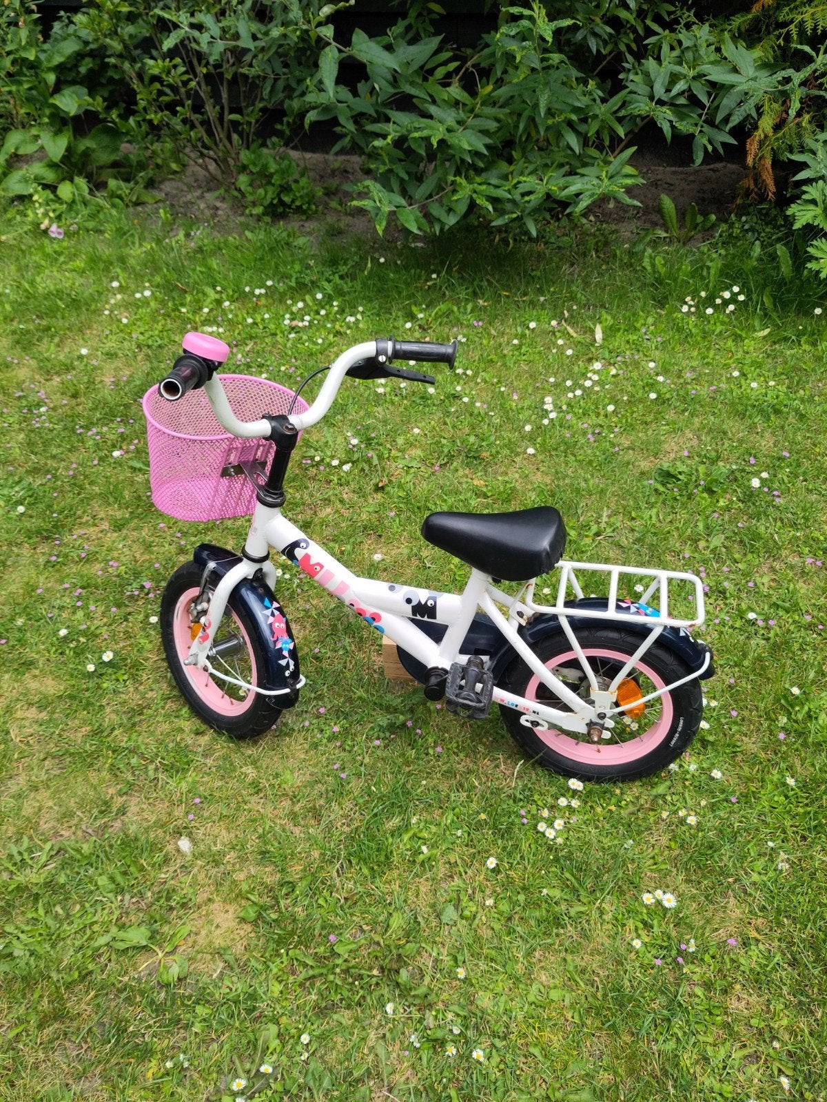 Loekie 12 inch kinderfietsje, Fietsen en Brommers, Fietsen | Kinderfietsjes, Ophalen, Terugtraprem, Gebruikt, Loekie